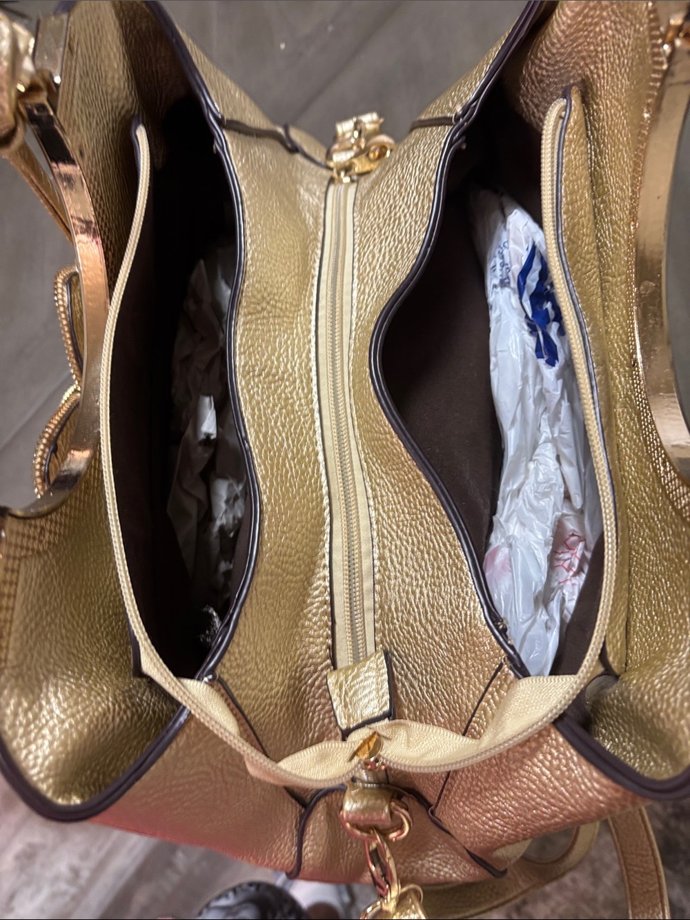 Gold Floral Embossed Top-Handle Tote - Picture 7 of 8